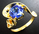 Золотое кольцо с ярким насыщенным танзанитом 3,15 карата и бриллиантами Золото