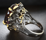 Серебряное кольцо с коньячным цитрином 27+ карат, родолитами и оранжевыми сапфирами Серебро 925