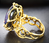 Золотое кольцо с крупным черным опалом топовых характеристик 10,27 карата и бриллиантами Золото