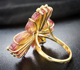Золотое кольцо с резными контрастными полихромными турмалинами 35,72 карата Золото