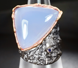 Серебряное кольцо с халцедоном 24+ карата и синим сапфиром Серебро 925