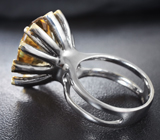 Серебряное кольцо с цитрином 6,38 карата и цаворитами Серебро 925