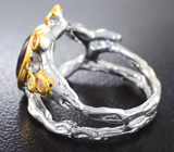 Серебряное кольцо с мексиканским агатом и разноцветными сапфирами