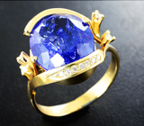 Золотое кольцо с крупным танзанитом топового цвета 9,77 карата и бриллиантами Золото