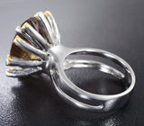 Серебряное кольцо с цитрином 6,62 карата и цаворитами