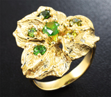 Золотое кольцо c демантоидами лучших цветов 1,09 карата, топазолитами и бриллиантом Золото