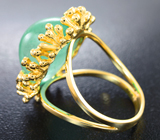 Золотое кольцо с крупным кабошоном уральского изумруда 17,24 карата и бриллиантами Золото
