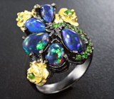 Серебряное кольцо с кристаллическими черными опалами и диопсидами Серебро 925