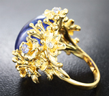 Золотое кольцо с крупным кабошоном насыщенного танзанита 16,59 карата и бриллиантами Золото
