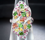 Праздничное серебряное кольцо с диопсидами и разноцветными сапфирами Серебро 925