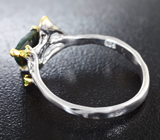Серебряное кольцо с ограненным черным опалом, оранжевым сапфиром и цаворитами Серебро 925
