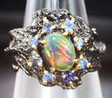 Серебряное кольцо с кристаллическим эфиопским опалом и синими сапфирами Серебро 925