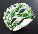 Эффектное серебряное кольцо с диопсидами Серебро 925