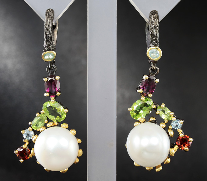 Серебряные серьги с жемчугом и самоцветами
