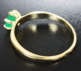 Золотое кольцо с ярким уральским изумрудом 0,6 карата высокой чистоты Золото