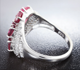 Эффектное серебряное кольцо с рубинами Серебро 925