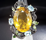 Серебряное кольцо с желтым флюоритом 29+ карат, голубыми топазами, перидотами и диопсидами Серебро 925