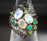 Серебряное кольцо с кристаллическими эфиопскими опалами, хризопразом, диопсидами и перидотами Серебро 925