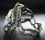 Серебряное кольцо с кристаллическими эфиопскими опалами, хризопразом, диопсидами и перидотами Серебро 925