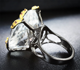 Серебряное кольцо с бесцветным кварцем 28+ карат и родолитами Серебро 925