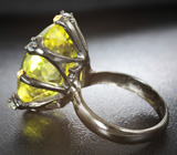Серебряное кольцо с лимонным цитрином 27+ карат и топазами Серебро 925