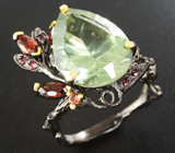 Серебряное кольцо с зеленым аметистом 12+ карат, родолитами и мозамбикскими и гранатами Серебро 925