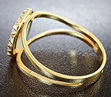 Кольцо c австралийским solid опалом и бесцветными цирконами Золото