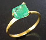 Золотое кольцо с уральским изумрудом 1,74 карата Золото