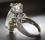 Серебряное кольцо с бесцветным кварцем 27+ карат, голубыми топазами и хризопразом Серебро 925