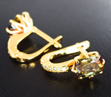 Золотые серьги с контрастными андалузитами 2,35 карата и бриллиантами Золото