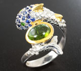 Серебряное кольцо с пренитом, синими сапфирами и диопсидами