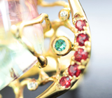 Золотое кольцо с крупным «арбузным» турмалином 24,11 карата, изумрудами, красными сапфирами и бриллиантами Золото