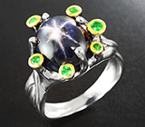 Серебряное кольцо cо звездчатым сапфиром 7,59 карата и цаворитами Серебро 925