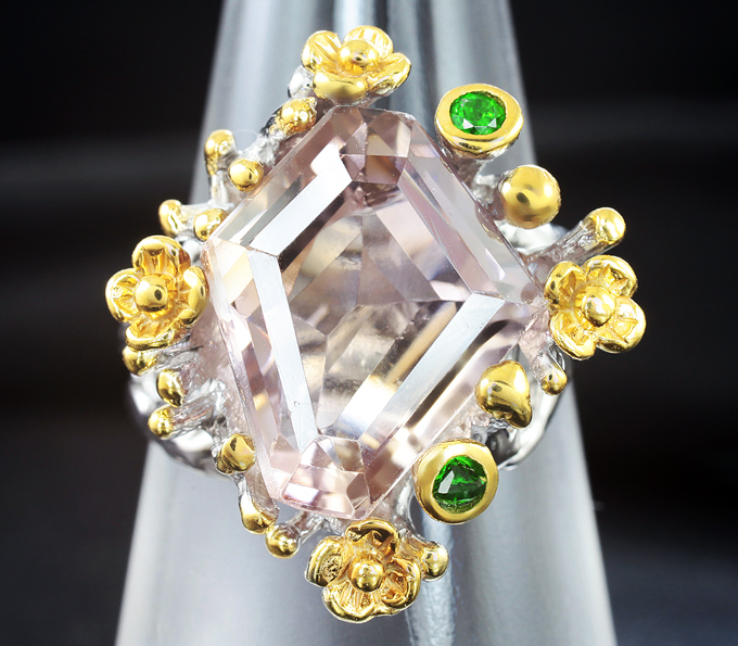 Серебряное кольцо с аметрином 7,94 карат и диопсидами