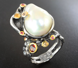 Серебряное кольцо с жемчужиной барокко 21,06 карата, цитрином мадейра и разноцветными сапфирами