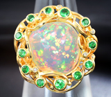 Золотое кольцо с кристаллическим эфиопским опалом 8 карата, цаворитами и бриллиантами! Ярчайшая опалесценция Золото
