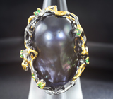 Серебряное кольцо c цветной жемчужиной барокко 38,39 карата и цаворитами
