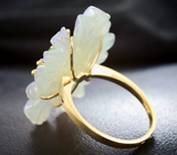 Золотое кольцо с цветком из резного нефрита и авантюрина 19,26 карата, цаворитами Золото