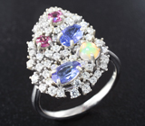 Серебряный комплект с танзанитами, родолитами и кристаллическими эфиопскими опалами Серебро 925