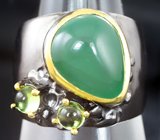 Серебряное кольцо с хризопразом и перидотами