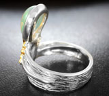 Серебряное кольцо с кристаллическим эфиопским опалом 3,04 карата и сапфиром Серебро 925