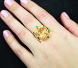 Золотое кольцо с морганитом авторской огранки 5,96 карата и яркими изумрудами Золото
