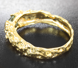 Золотое кольцо с уральским александритом 1,11 карата и бриллиантами Золото