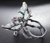 Серебряное кольцо с резными аквамаринами и аметистом, голубыми топазами Серебро 925