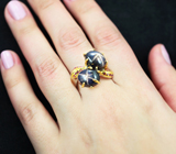 Серебряное кольцо со звездчатыми и пурпурными сапфирами Серебро 925