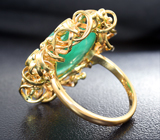 Золотое кольцо с уралськими изумрудами 10,61 карата Золото