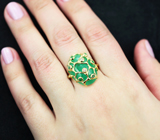 Золотое кольцо с ярким кабошоном уральского изумруда 15,14 карата и бриллиантами Золото