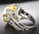 Серебряное кольцо с жемчужиной барокко 26,31 карата и голубым сапфиром Серебро 925