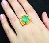Золотое кольцо с уральским изумрудом 6,99 карата и бриллиантами Золото
