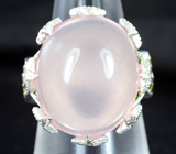 Серебряное кольцо с розовым кварцем и диопсидами Серебро 925